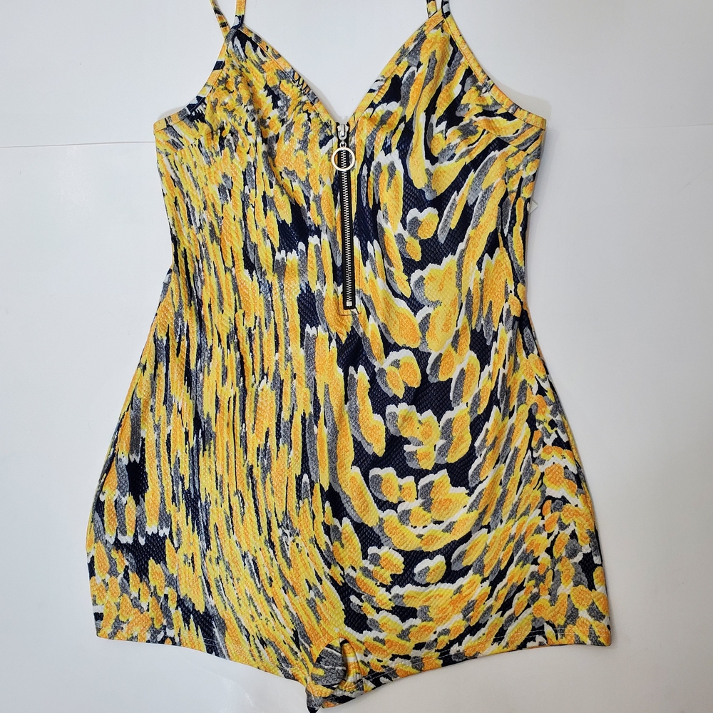 Kimcine Curve Yellow and Blue Abstract Pattern Jumpsuit